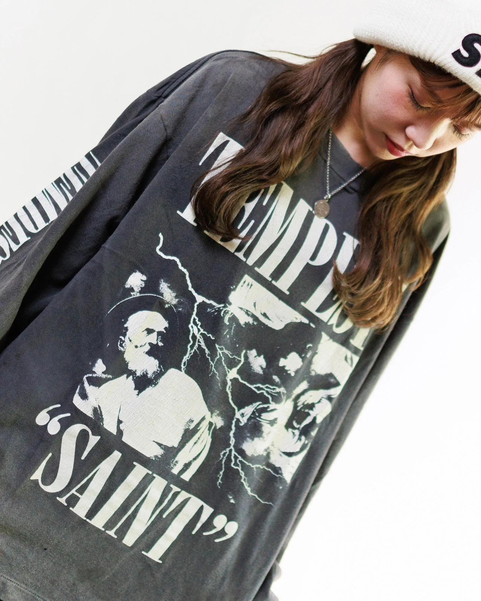 SAINT Mxxxxxx LS TEE/TEMPEST/BLK 'TEMPEST SAINT' Storm Religious Saints Cracked Retro Vulcanized Heavy Wash Long Sleeves Washed Black S-XL Assute Dyeing Multi-bit Horse Fading Craftsmanship Grinding and Hanging Holes Full of Old Feeling Top Printing Craftsmanship Purchasing Level